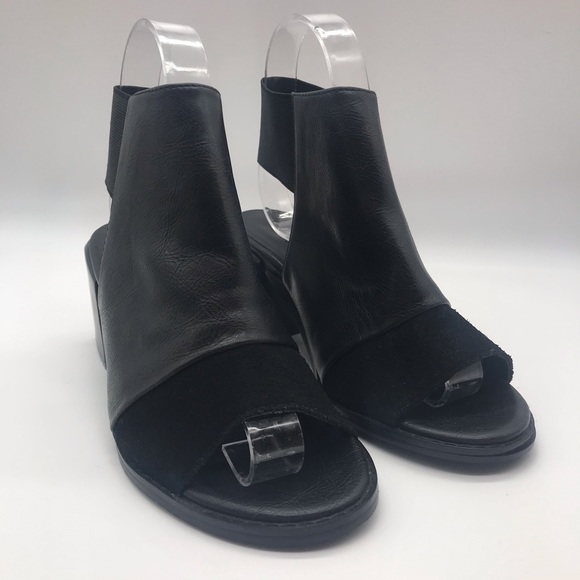 Urban Outfitters Square black peep toe booties - Picture 2 of 12